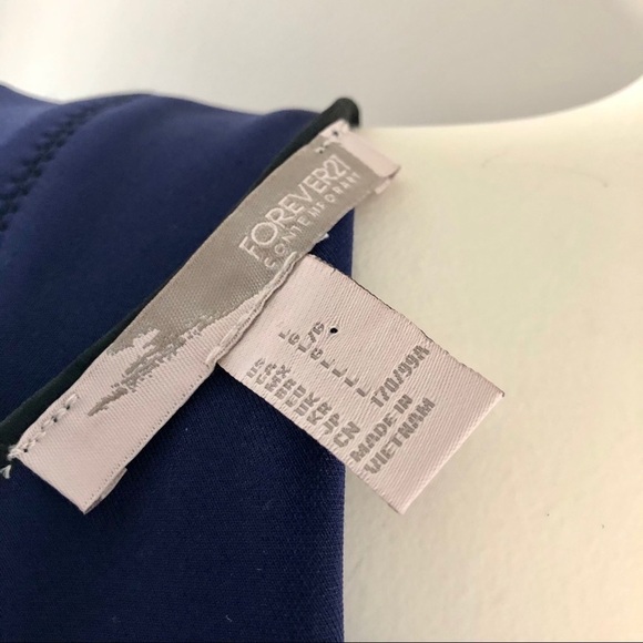 Blue Scuba Material Skater Scoop Neck Sleeveless Dress Large - Picture 8 of 8